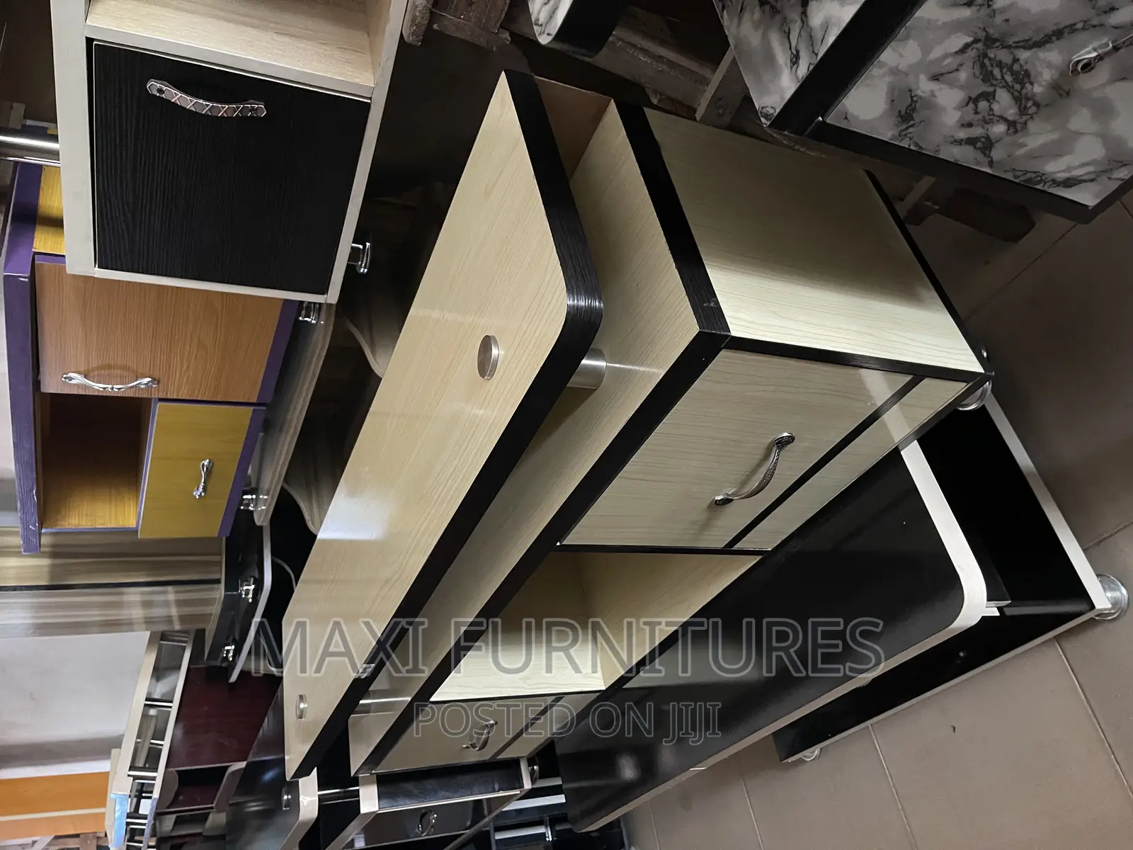 Portable Tv Shelve