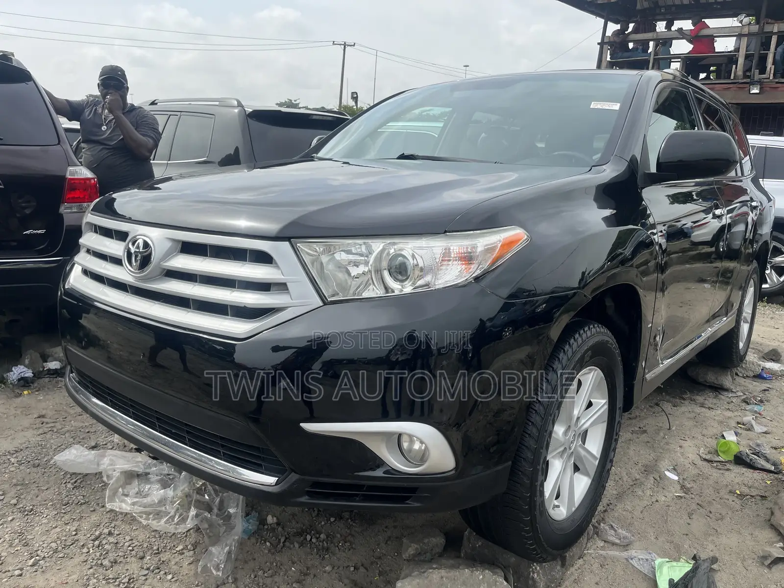 Toyota Highlander Limited 3.5l 4WD 2013 Black