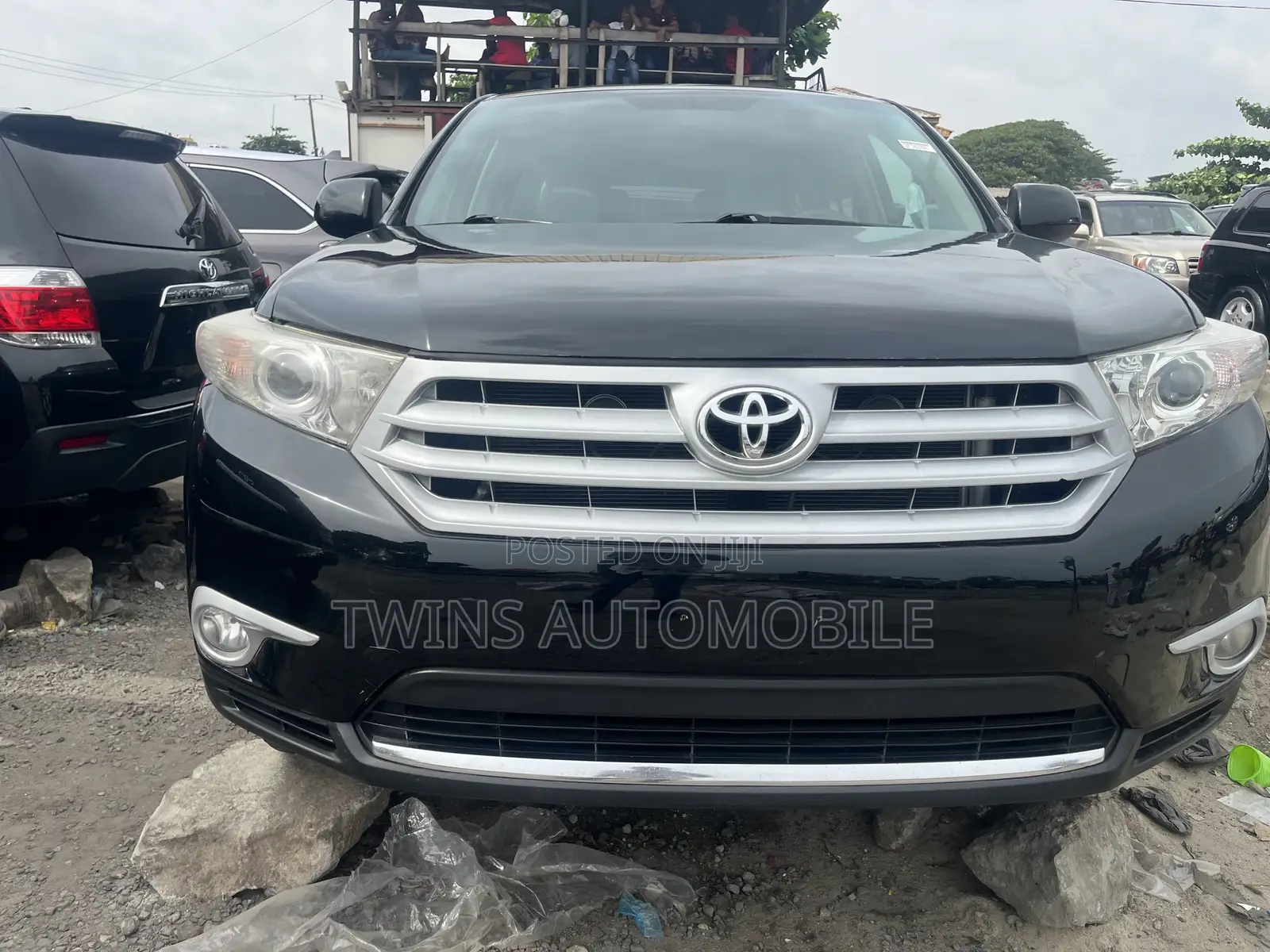 Toyota Highlander Limited 3.5l 4WD 2013 Black