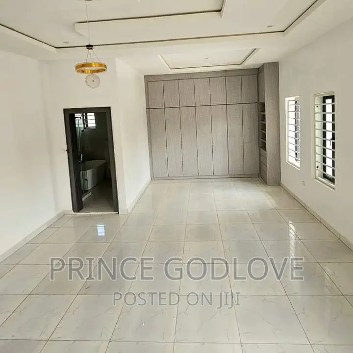 6bdrm Duplex in Efab Metropolis, Gwarinpa for sale