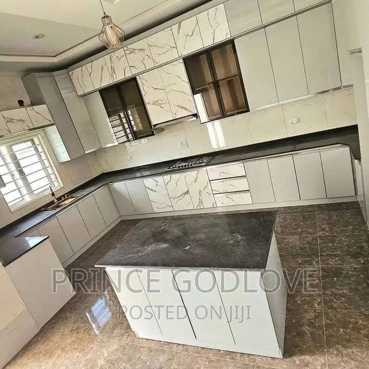6bdrm Duplex in Efab Metropolis, Gwarinpa for sale
