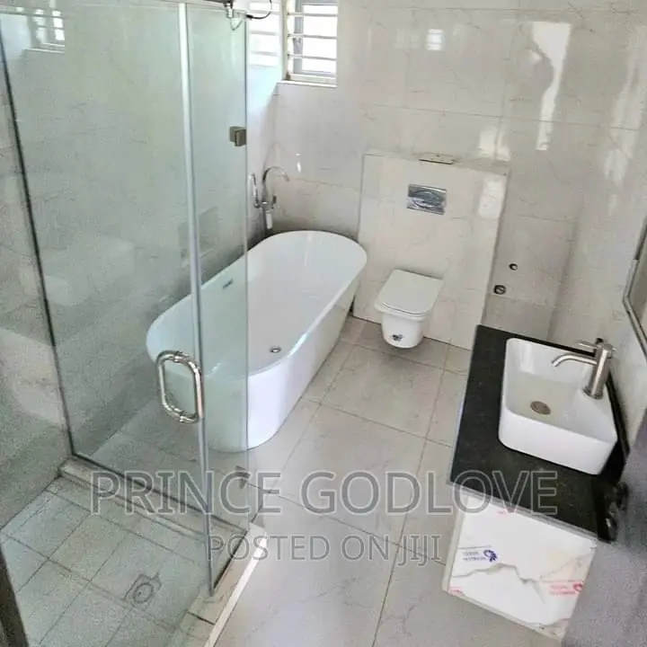 6bdrm Duplex in Efab Metropolis, Gwarinpa for sale