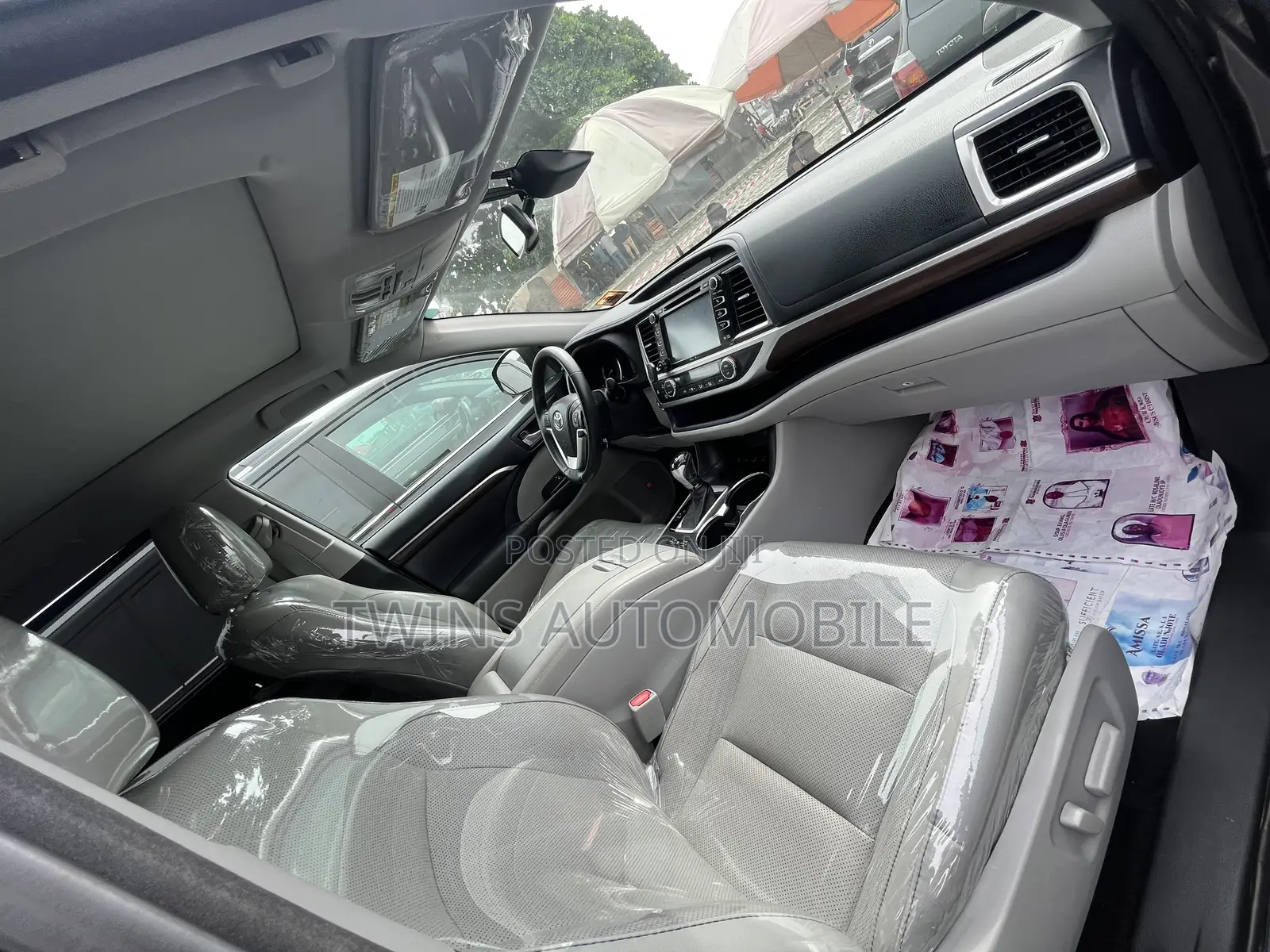 Toyota Highlander Limited 4dr SUV AWD (3.5L 6cyl 6A) 2015 Gray