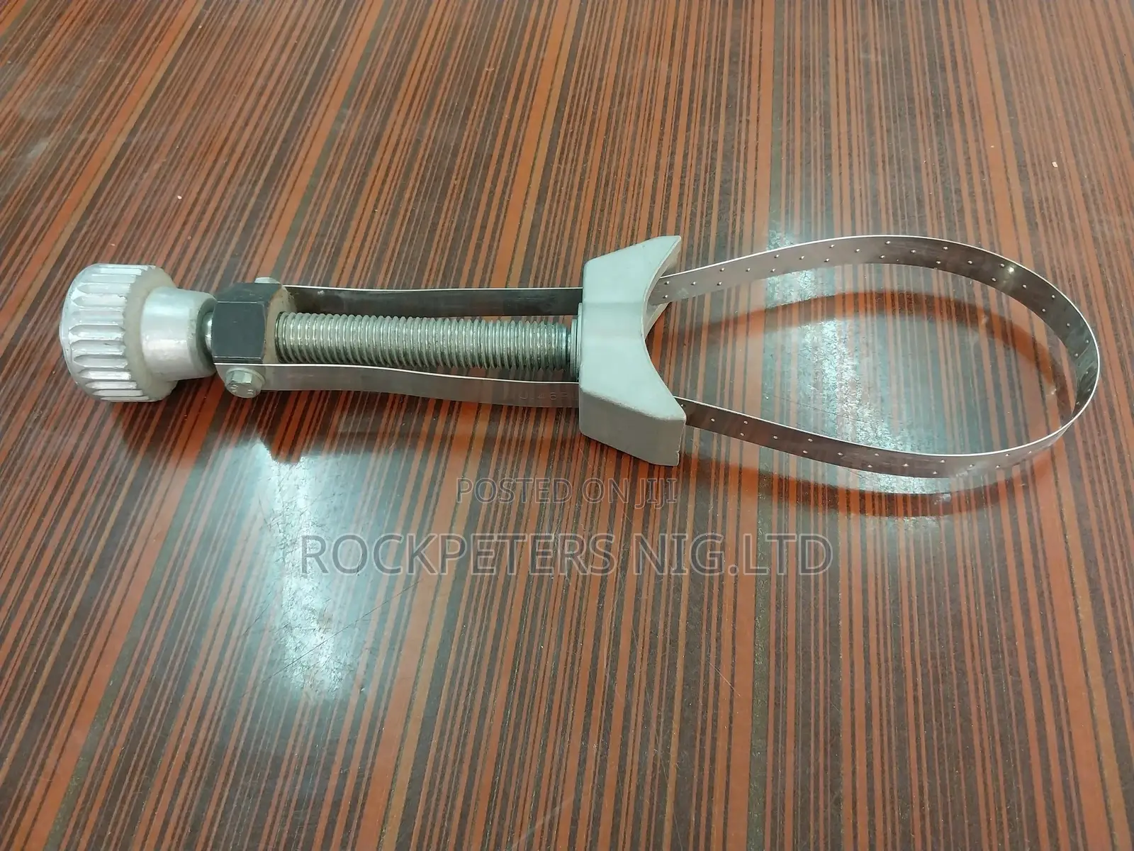 Facom U.46 - Adjustable Oil-Filter Wrench for Cars