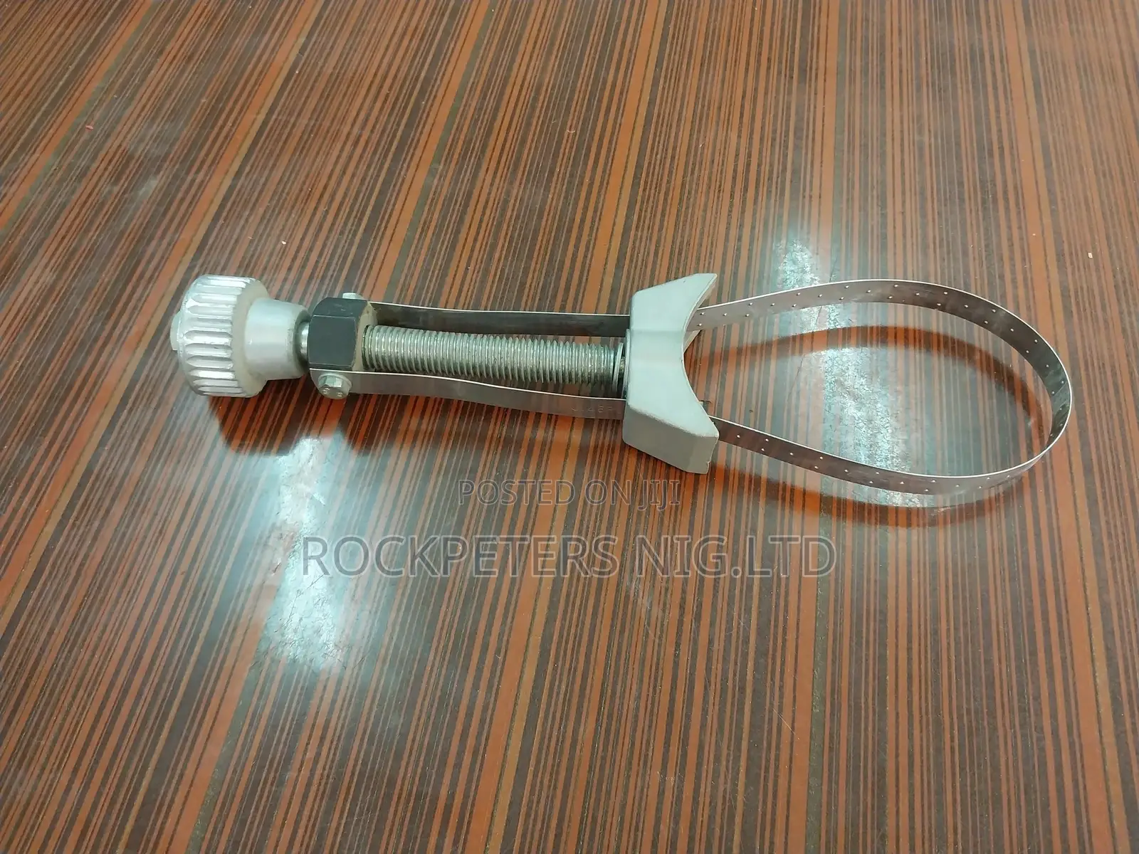 Facom U.46 - Adjustable Oil-Filter Wrench for Cars
