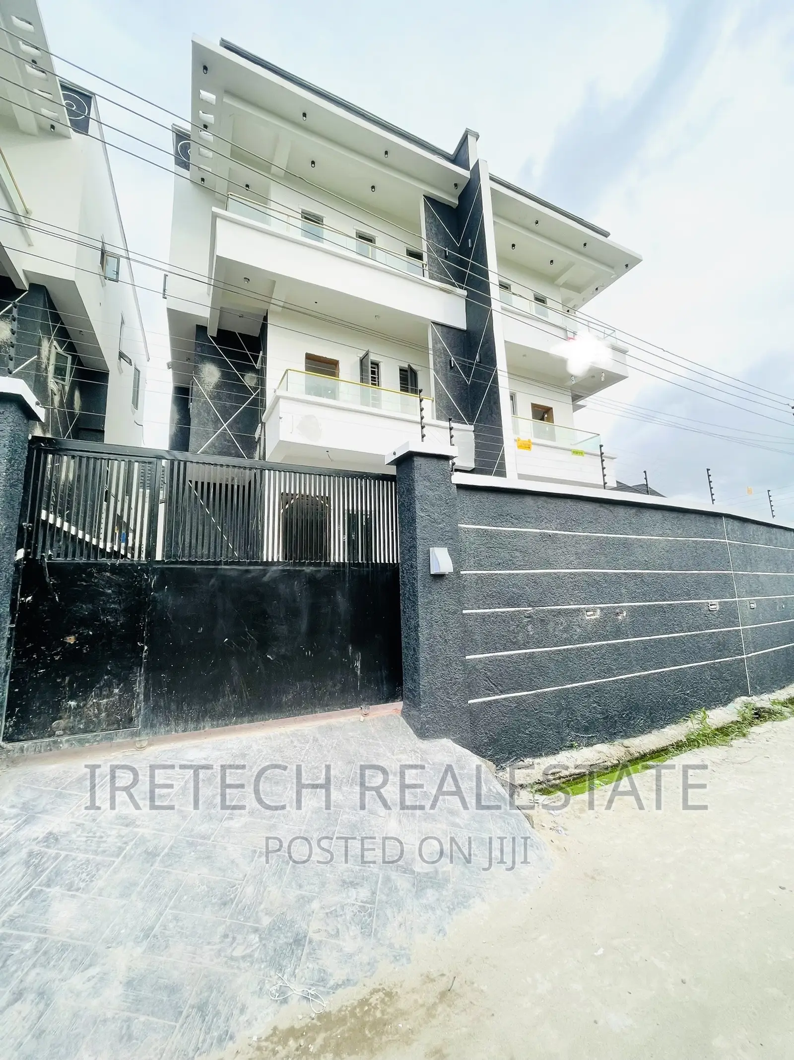 5bdrm Duplex in Ajah Skymall Axis, Lekki for sale