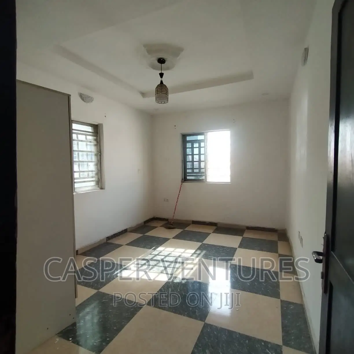2bdrm Apartment in Igboefon for rent