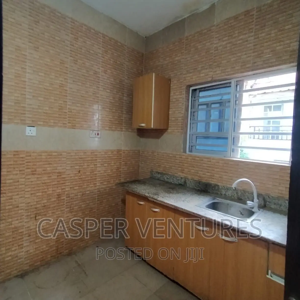 2bdrm Apartment in Igboefon for rent