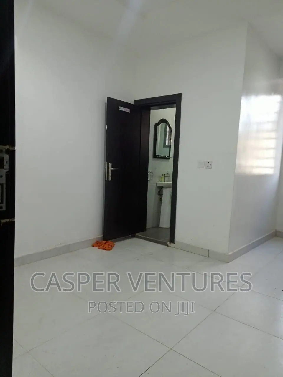 1bdrm Shared Apartment in Osapa for rent