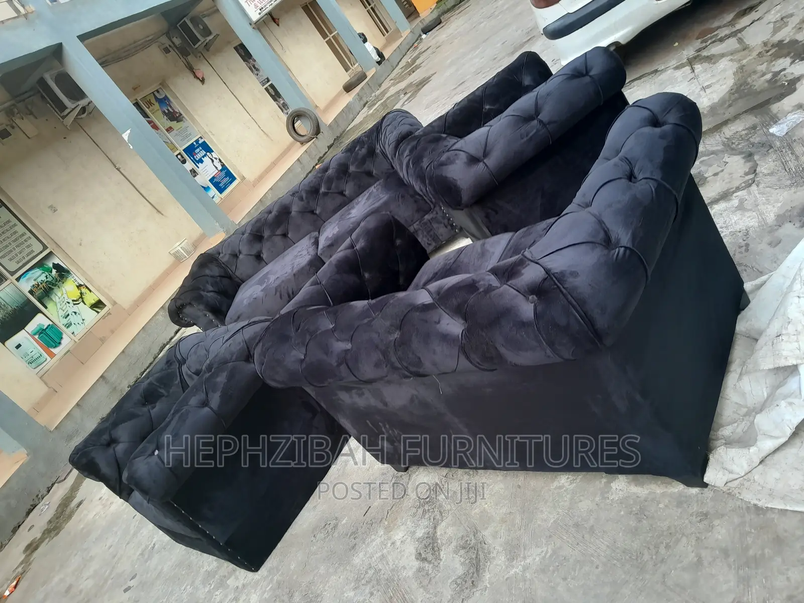 Complet 7 Seaters Chesterfied Sofa