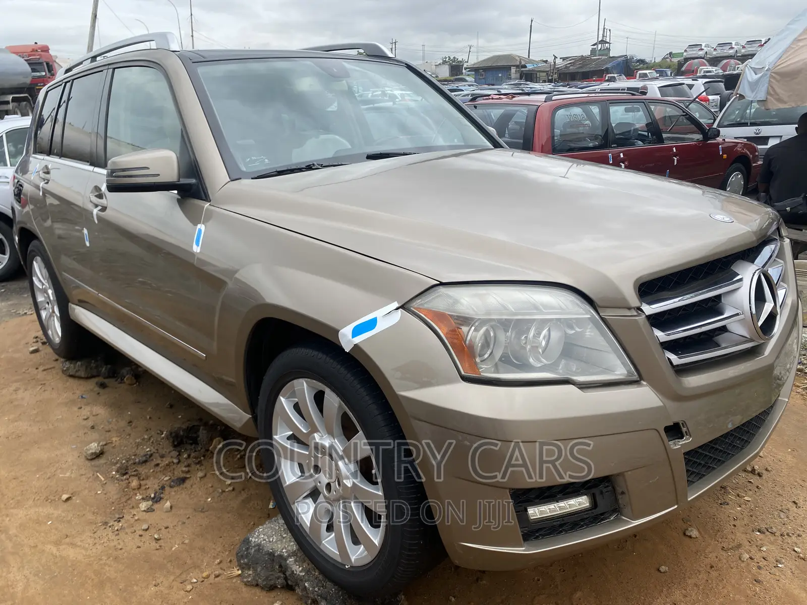Mercedes-Benz GLK-Class 350 4MATIC 2010 Gold
