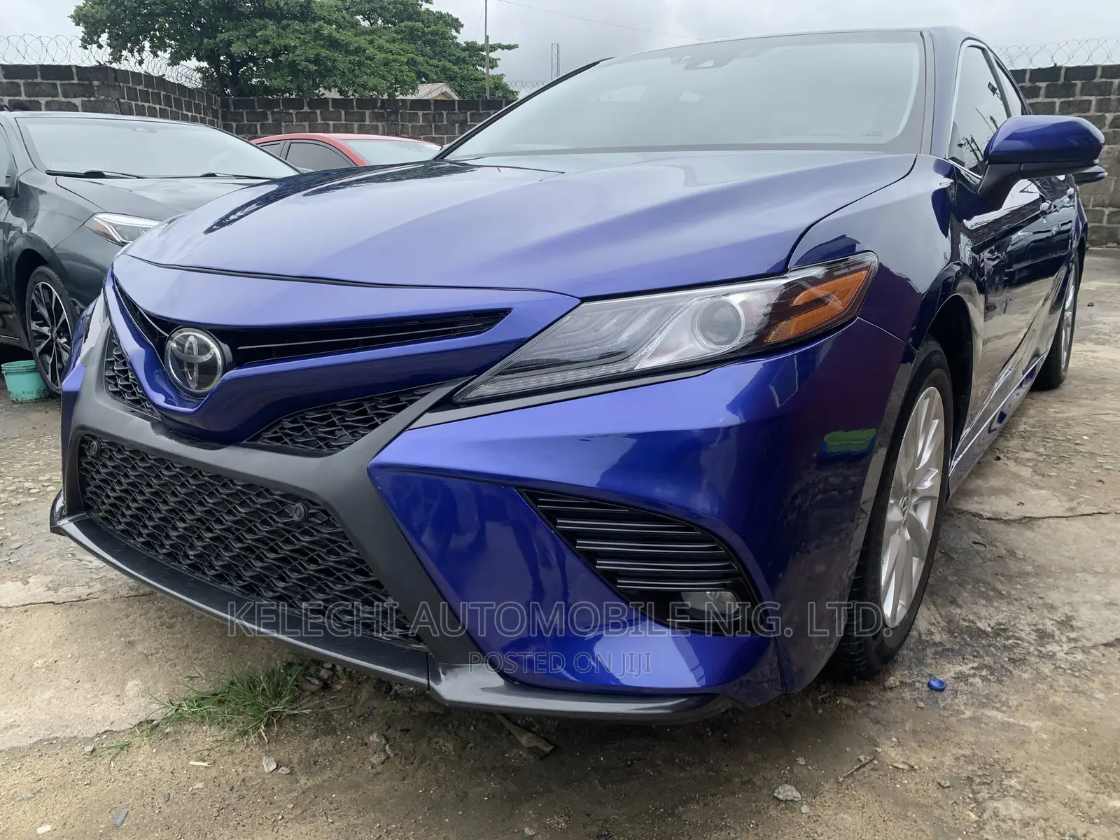 Toyota Camry LE (2.5L 4cyl 8A) 2019 Blue