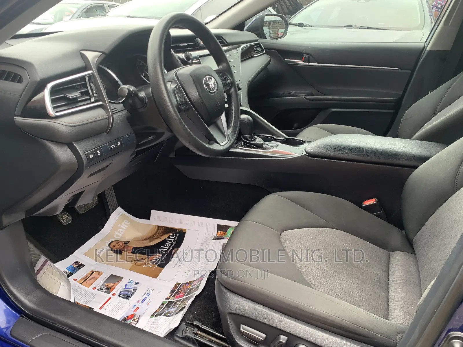 Toyota Camry LE (2.5L 4cyl 8A) 2019 Blue