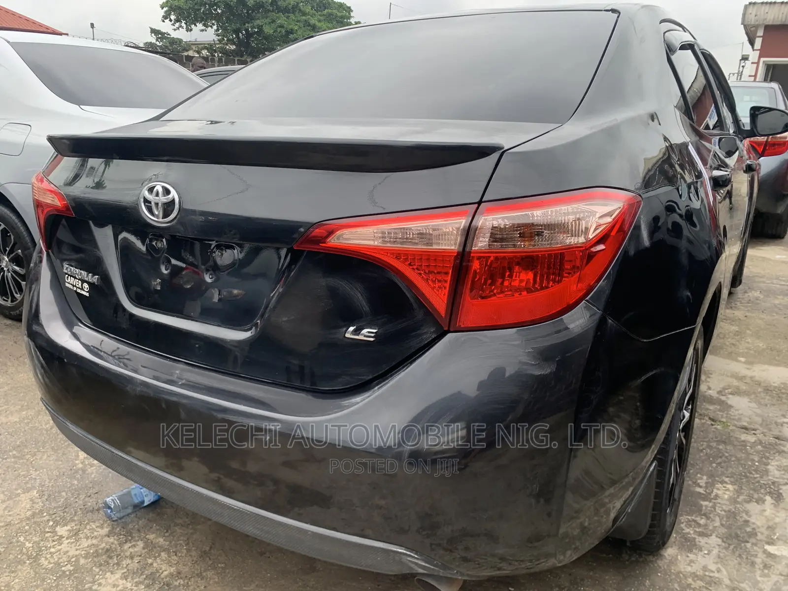 Toyota Corolla LE (1.8L 4cyl 2A) 2018 Black