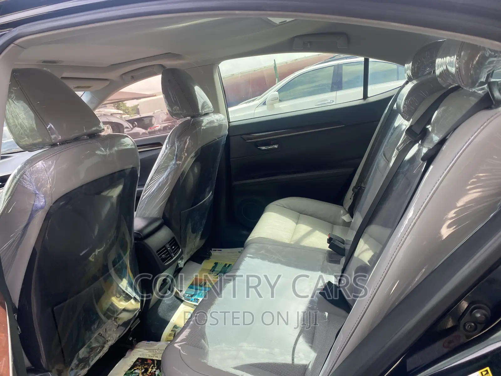 Lexus ES 350 FWD 2013 Black
