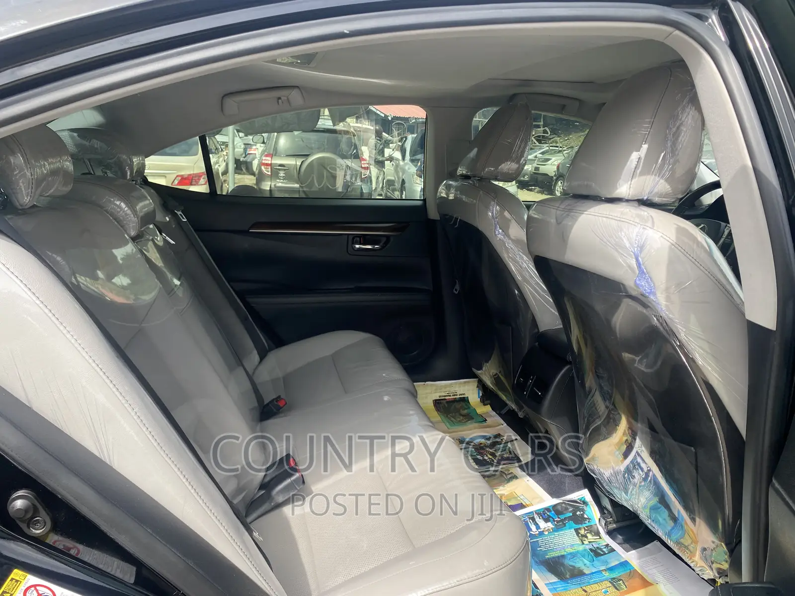 Lexus ES 350 FWD 2013 Black