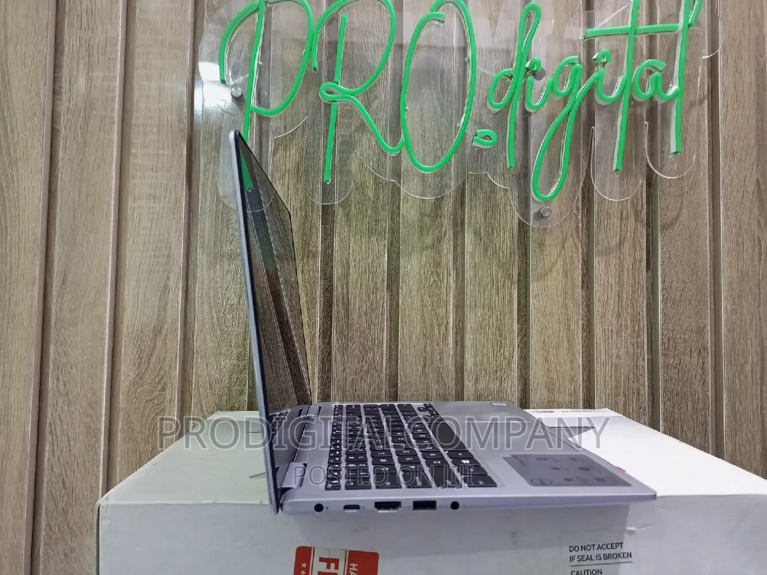 Laptop Dell Inspiron 13 7370 8GB Intel Core I5 SSD 256GB