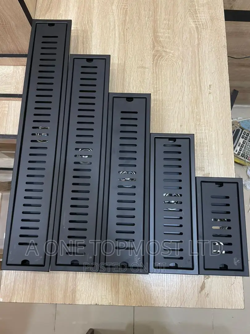 Black Floor Drain (60cm)