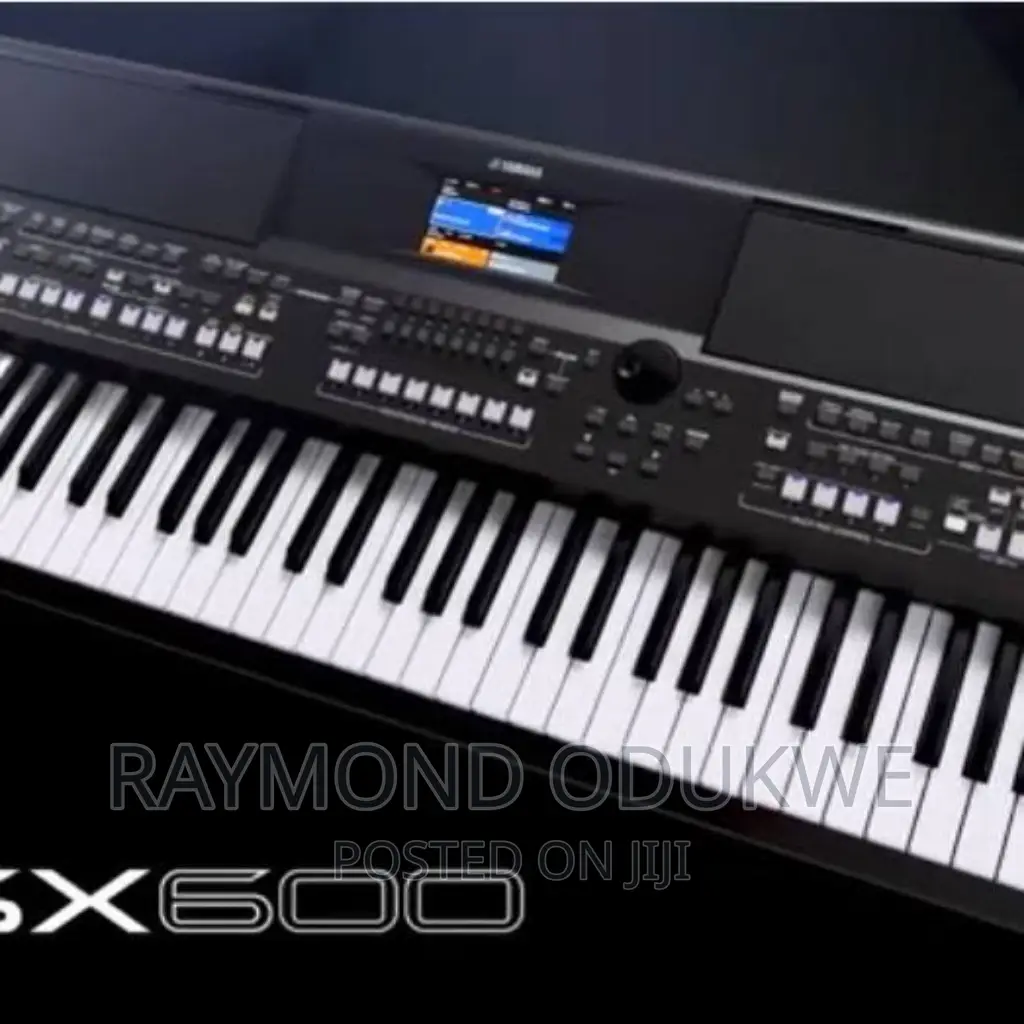 Yamaha PSR-SX600 Arranger Workstation Keyboard Piano
