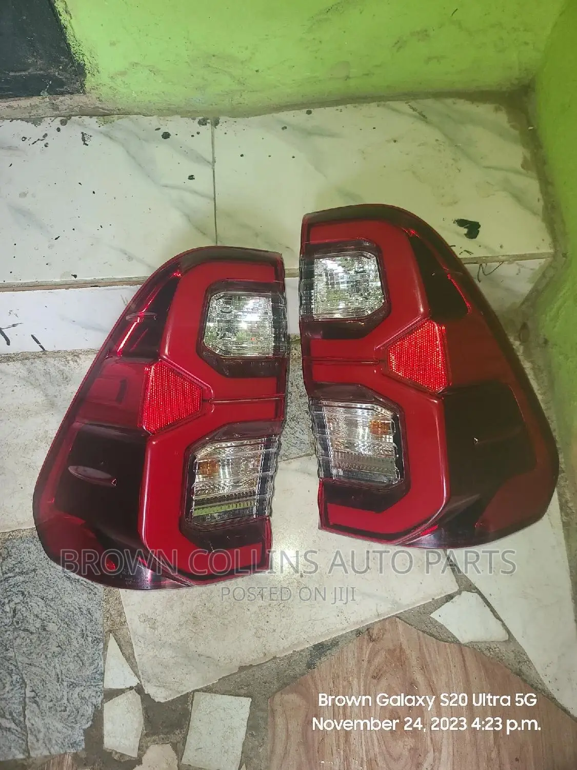 Back Lights Toyota Hilux 2020-2024 Original Toyota