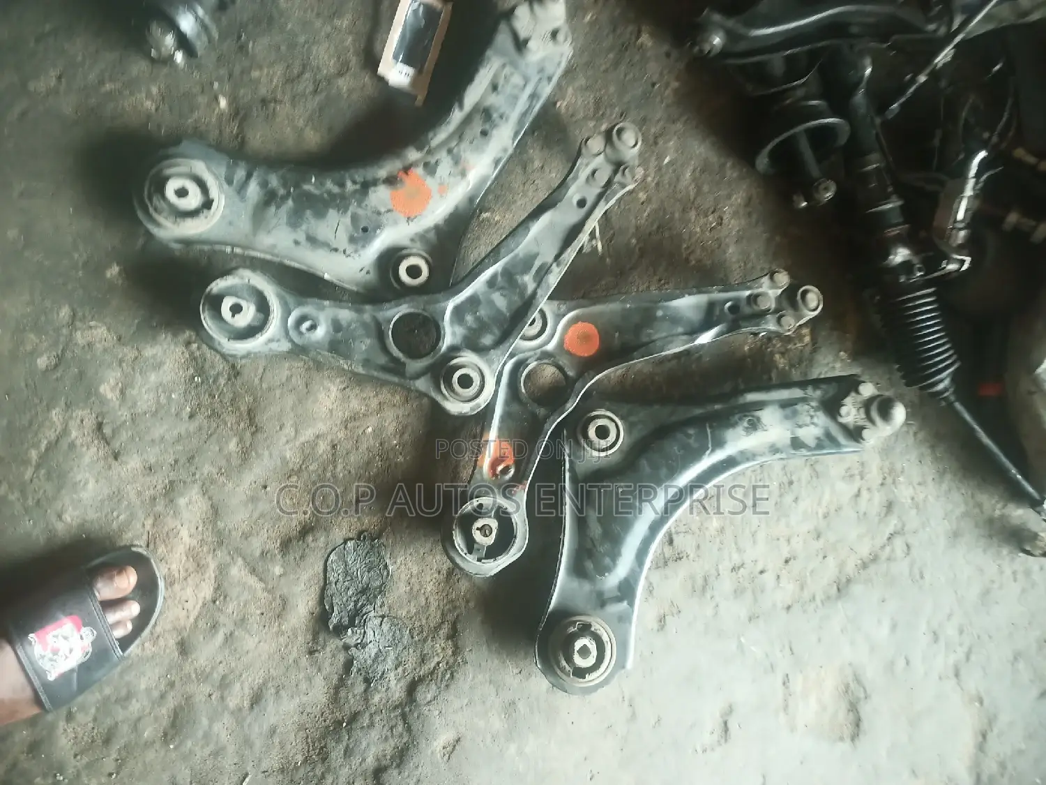 Low Arm for Renault Clio, Kango Logan Megane Laguna Duster