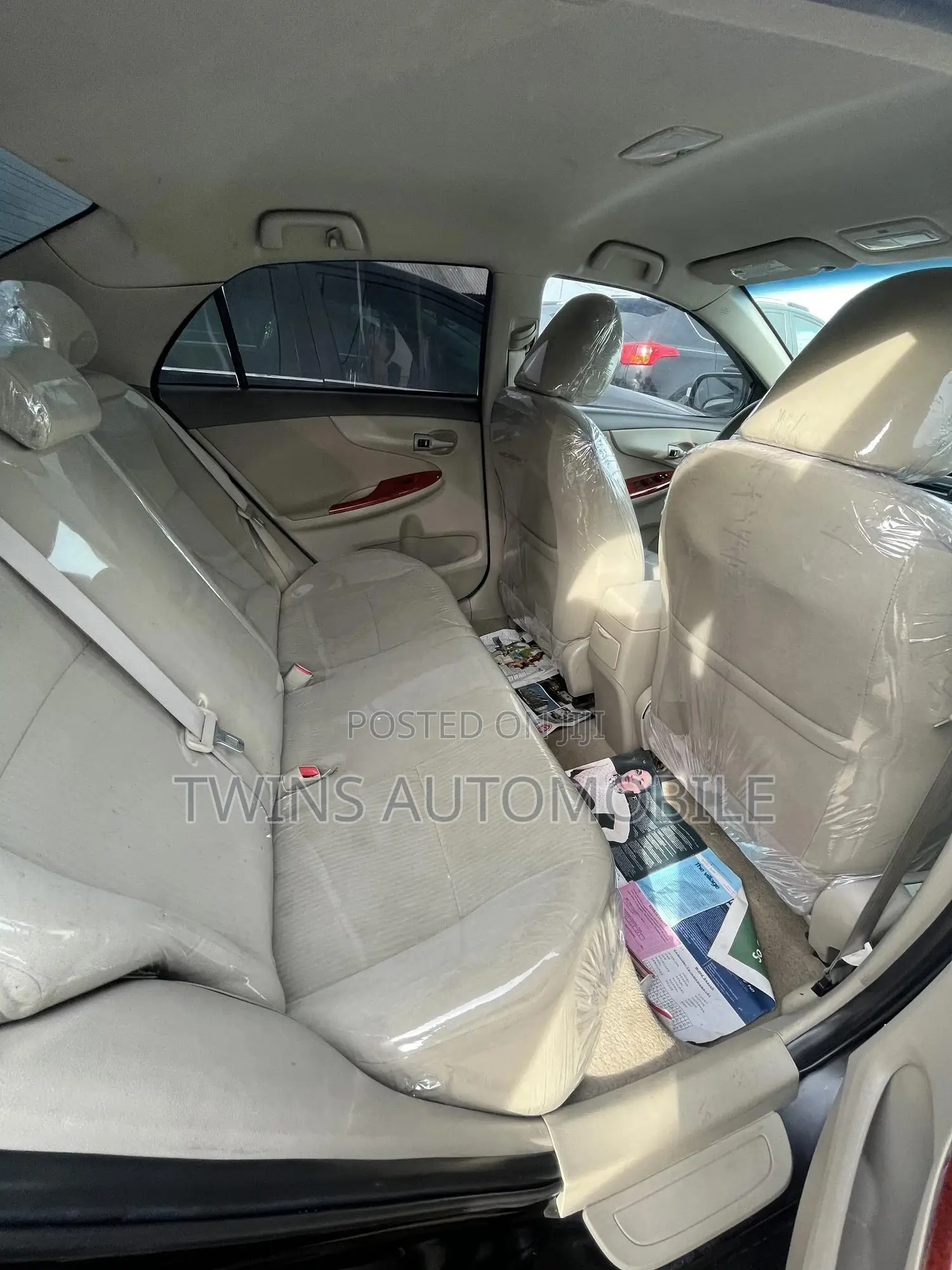Toyota Corolla LE 4dr Sedan (1.8L 4cyl 4A) 2010 Black
