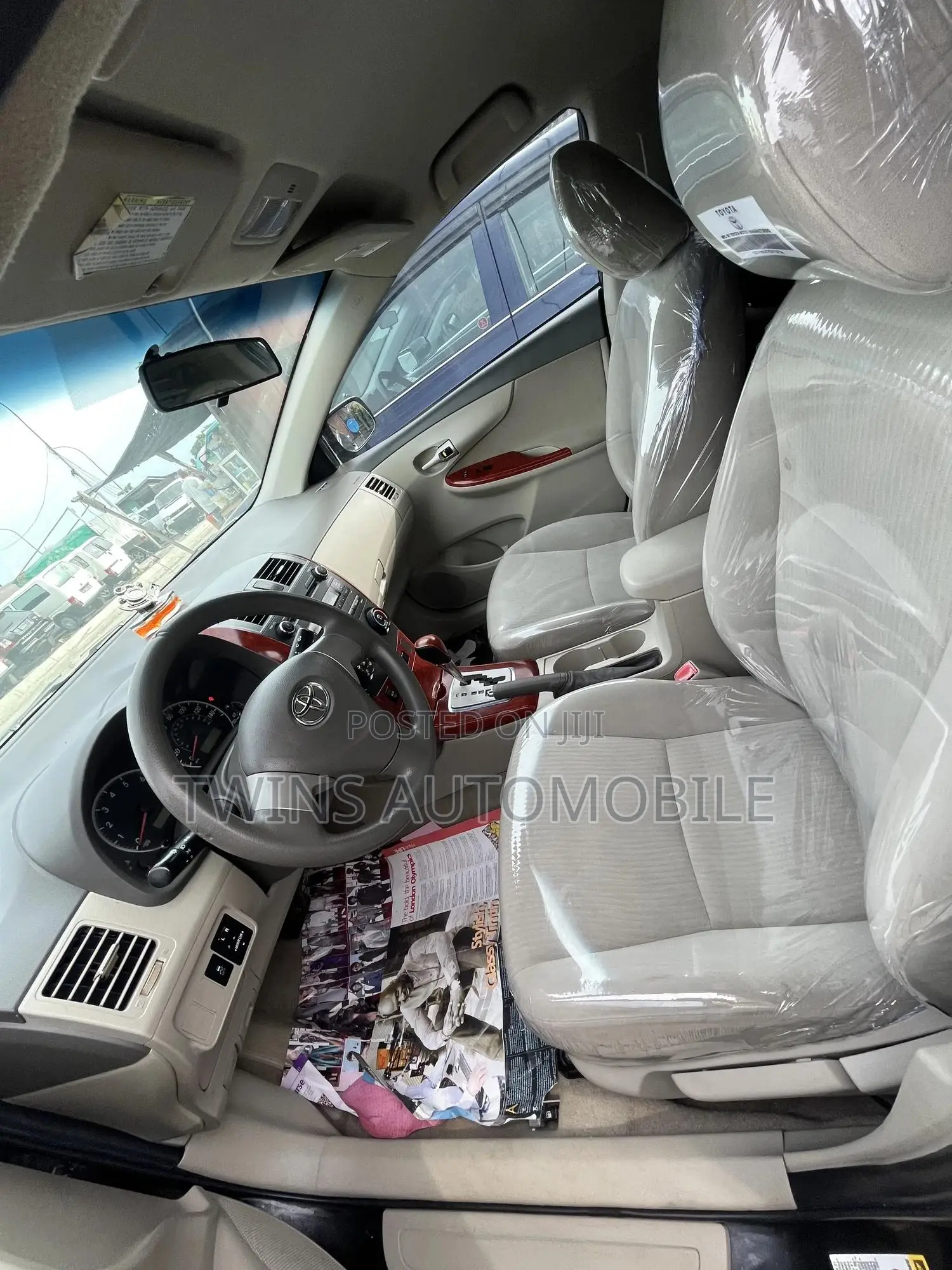 Toyota Corolla LE 4dr Sedan (1.8L 4cyl 4A) 2010 Black