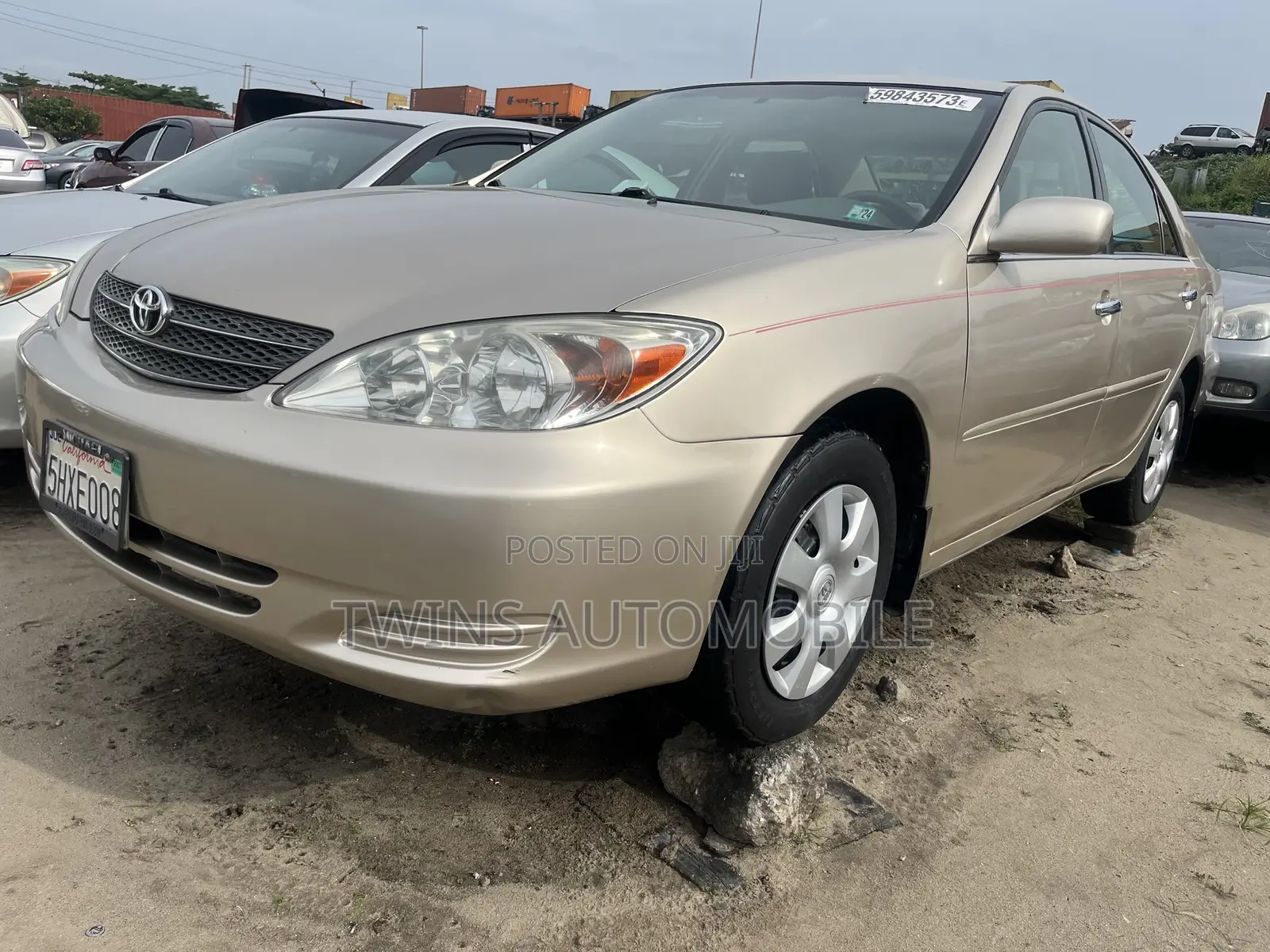 Toyota Camry 2005 Gold
