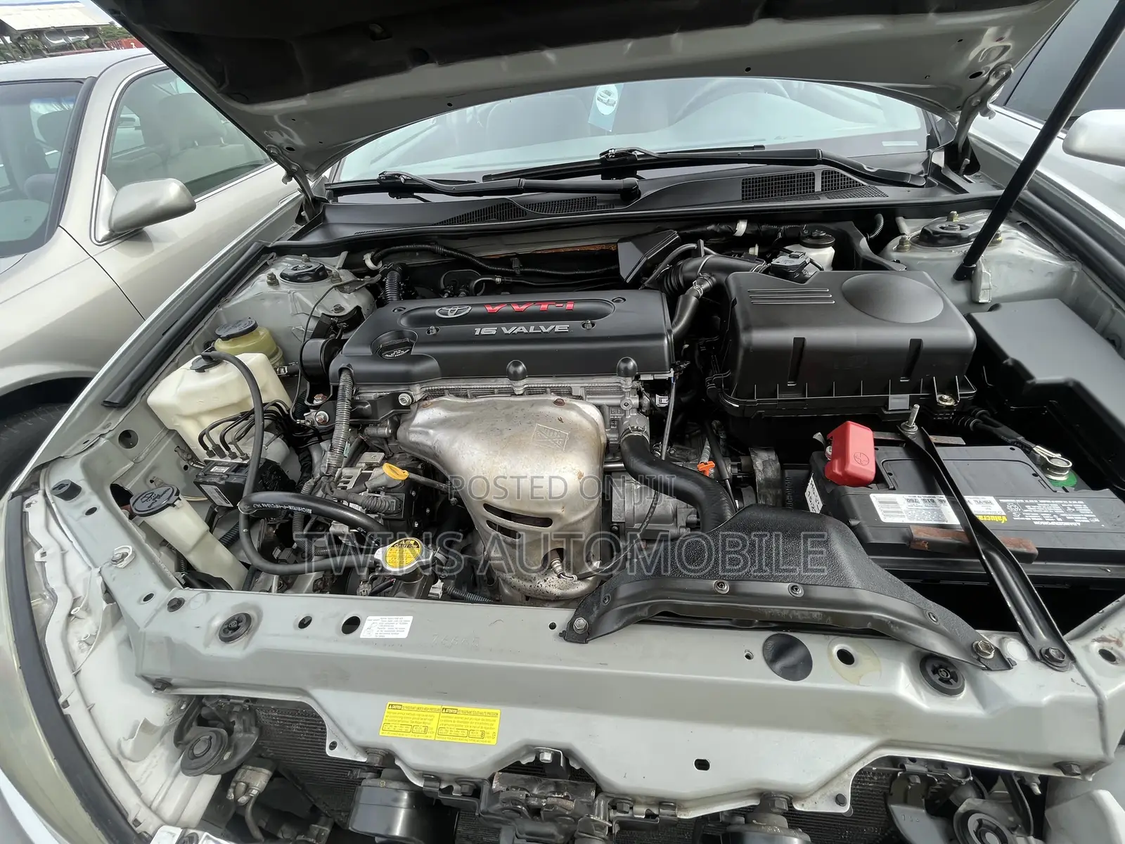 Toyota Camry 2005 Silver