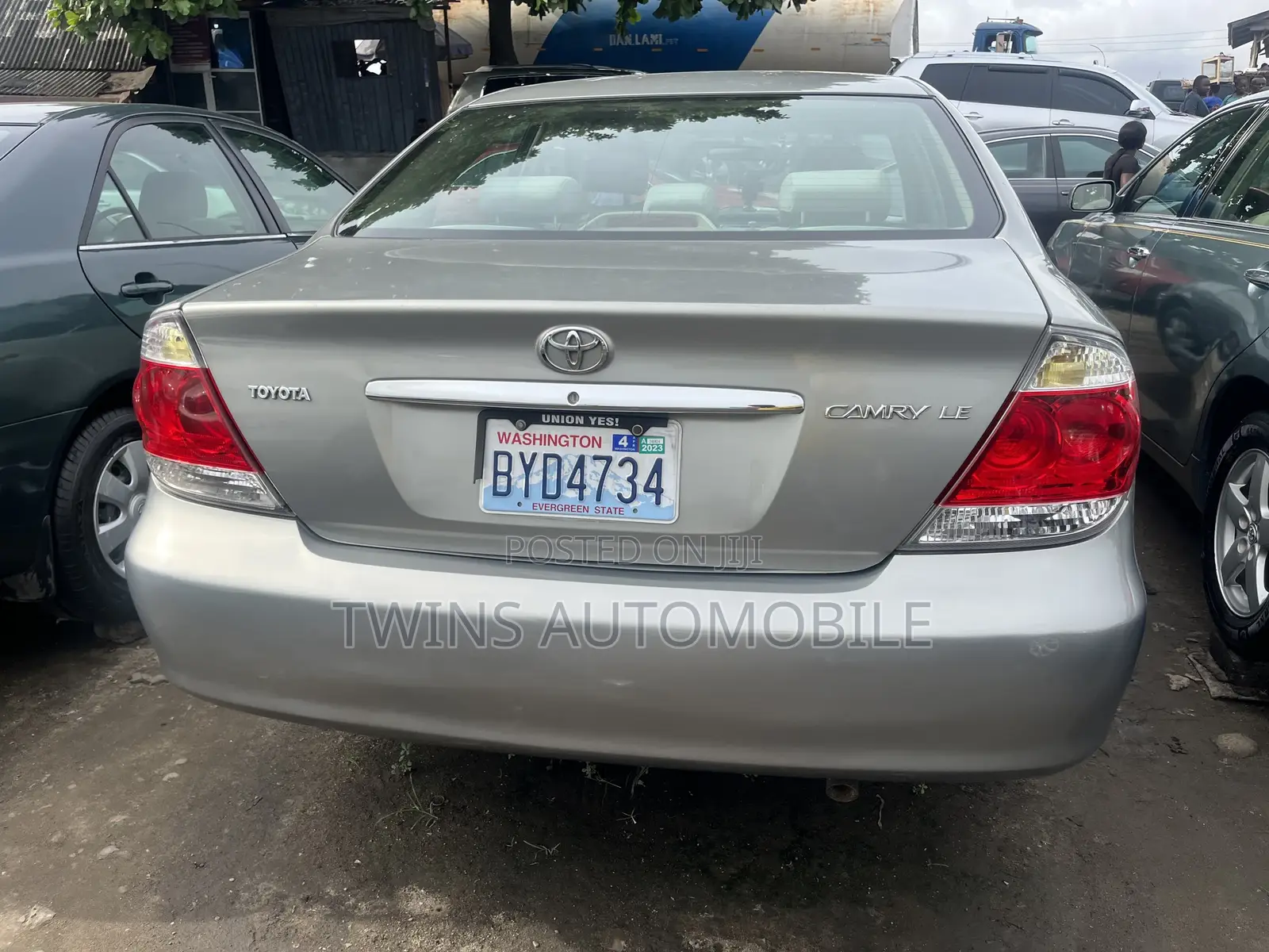 Toyota Camry 2005 Gray
