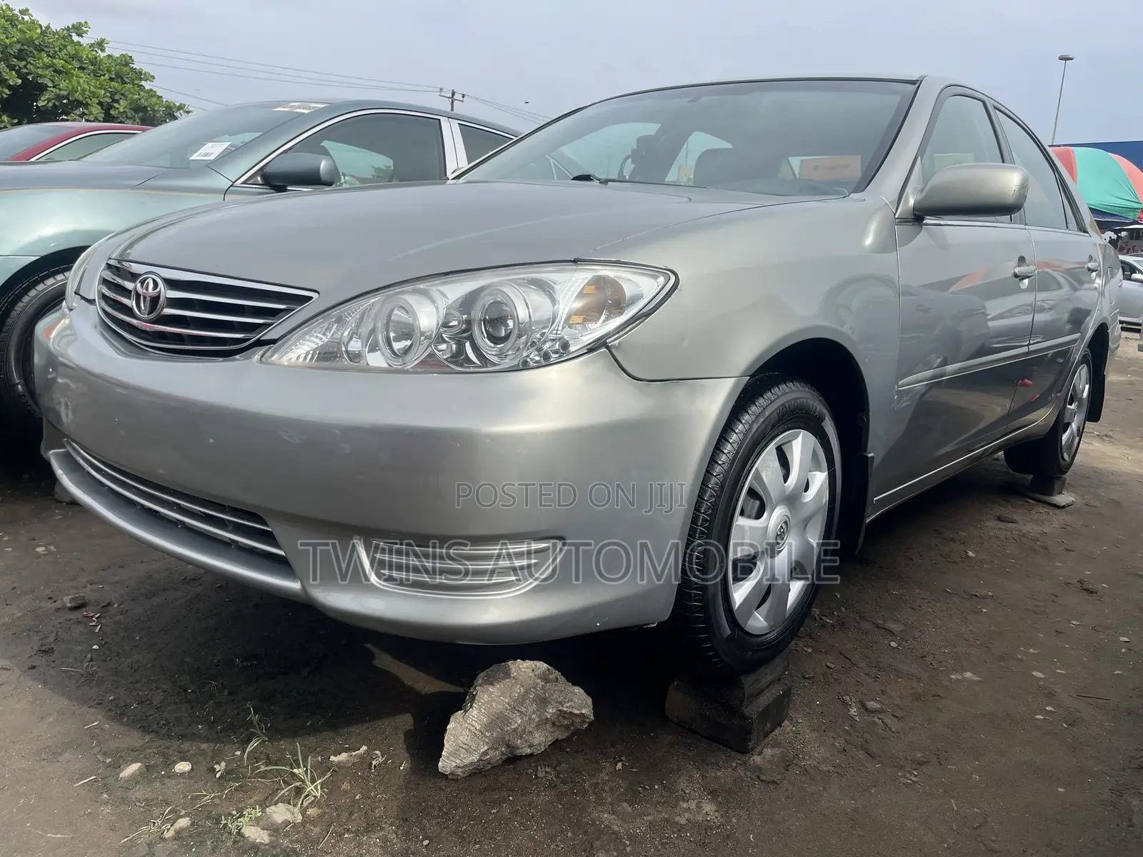 Toyota Camry 2005 Gray