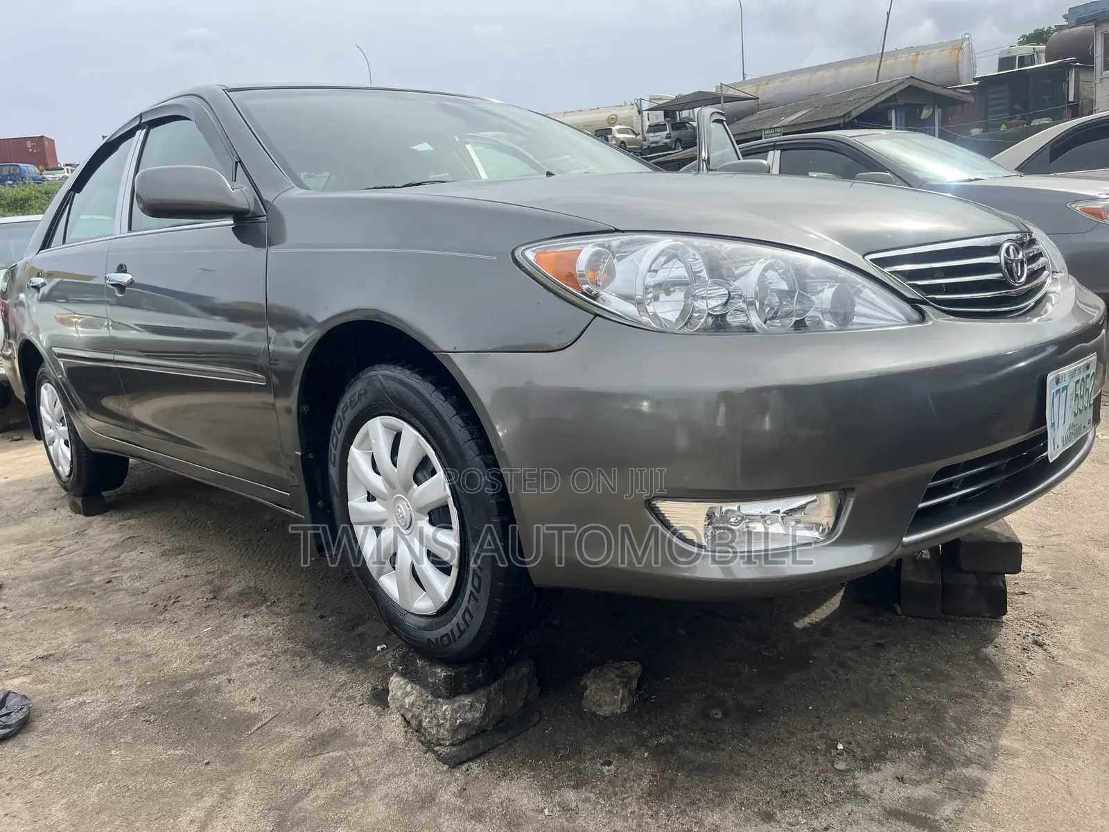 Toyota Camry LE 4dr Sedan (2.4L 4cyl 5A) 2006 Gray