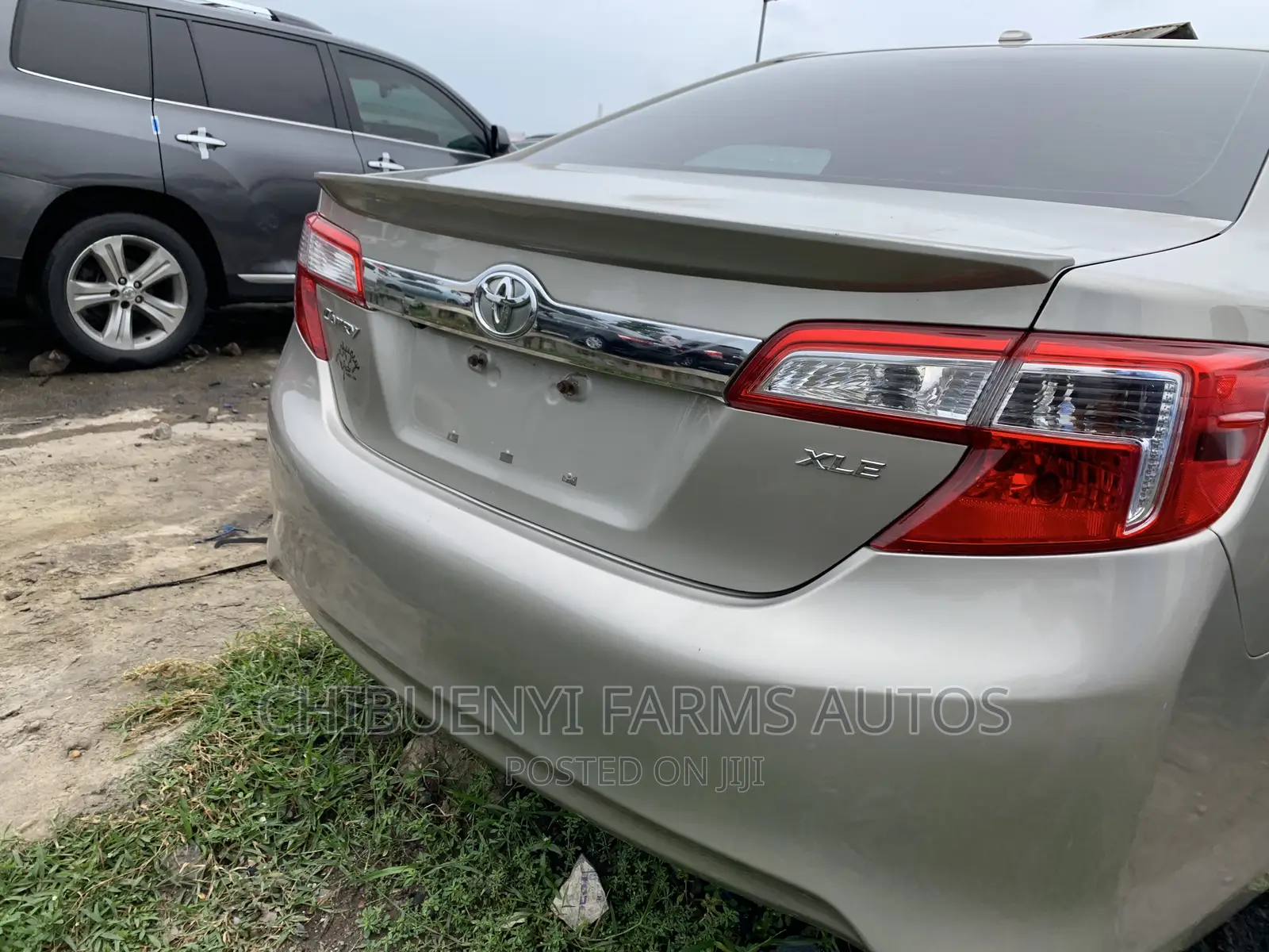Toyota Camry 2014 Gold