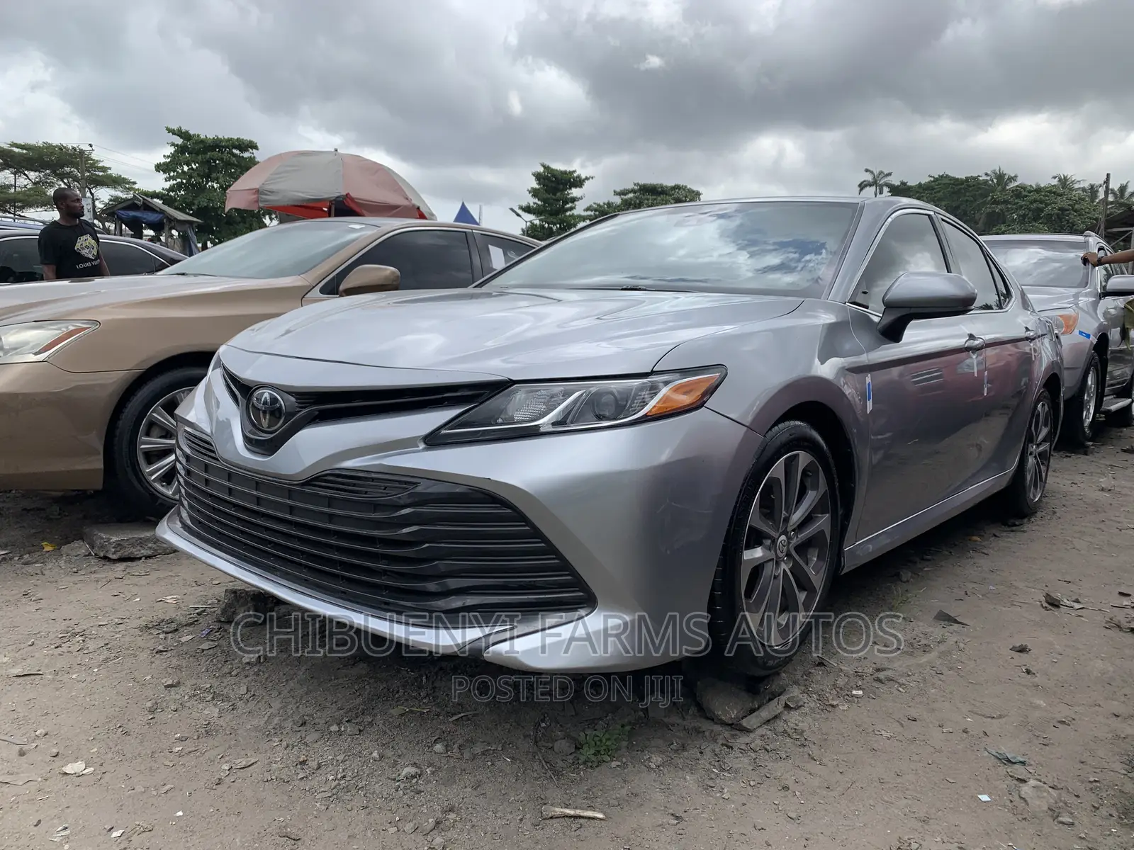 Toyota Camry LE FWD (2.5L 4cyl 8AM) 2018 Silver