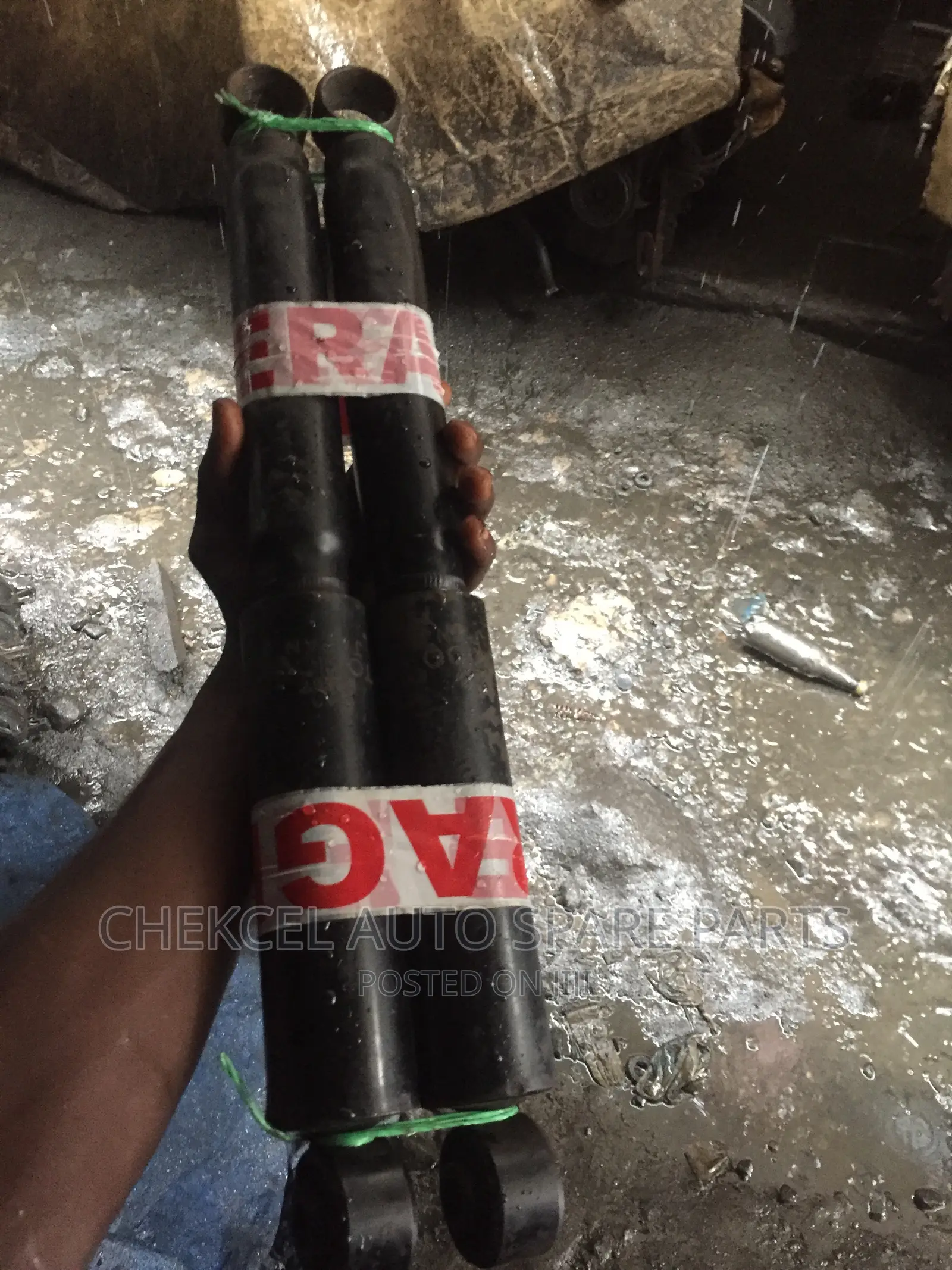 Back Shock Isuzu Trooper