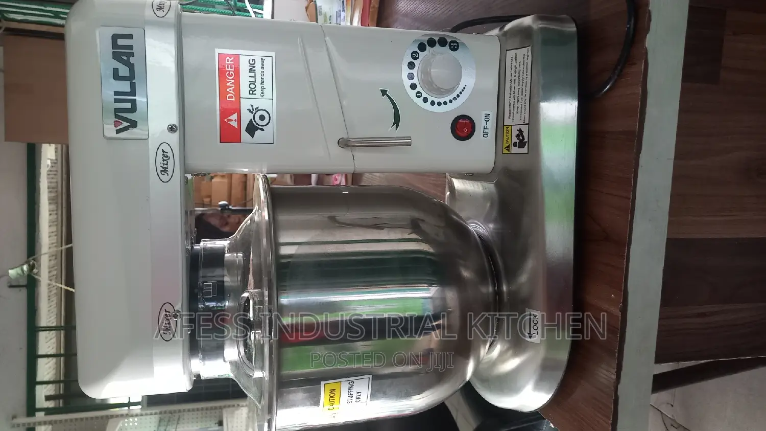 7 Litres Cake Mixer