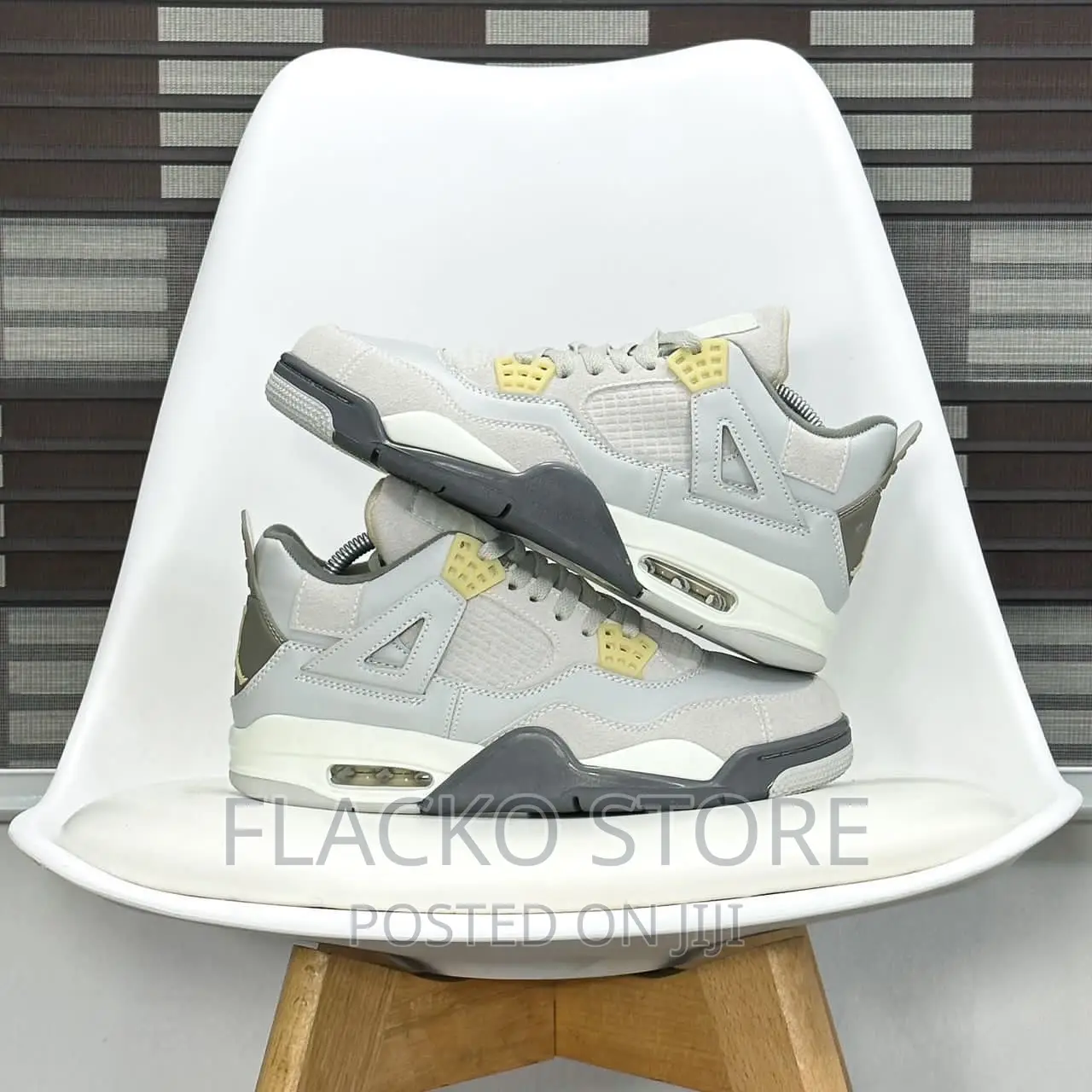 Original Air Jordan 4 Craft Photon Dust Sneakers