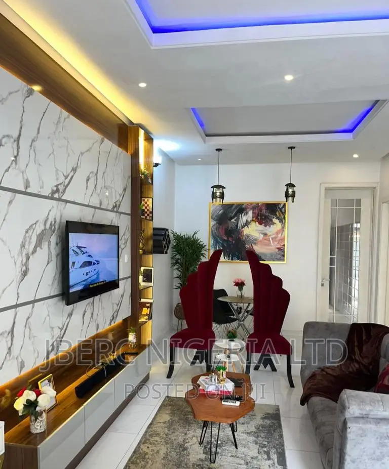 Oniru 2bedroom Shortlet