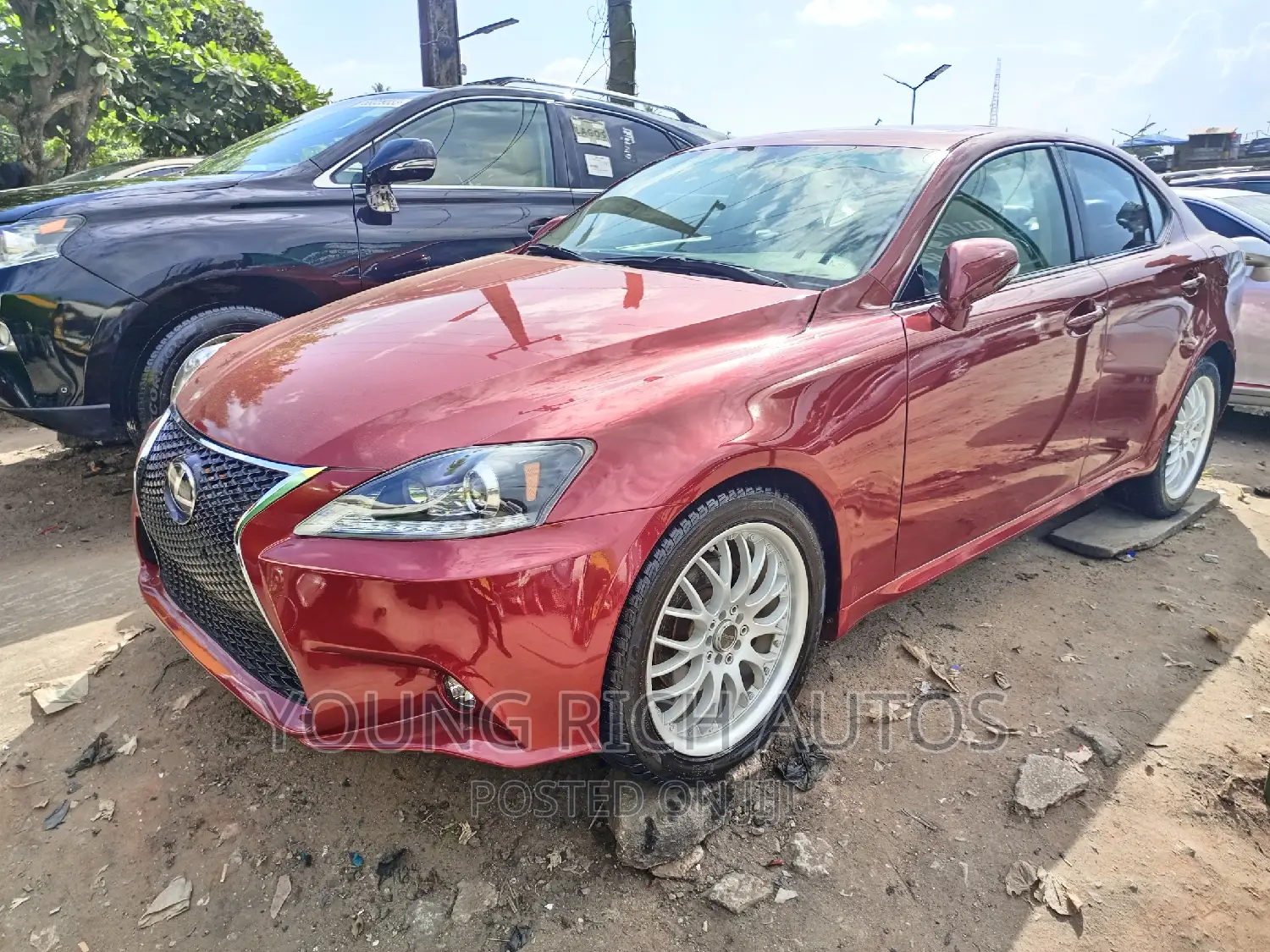 Lexus IS 2010 Red