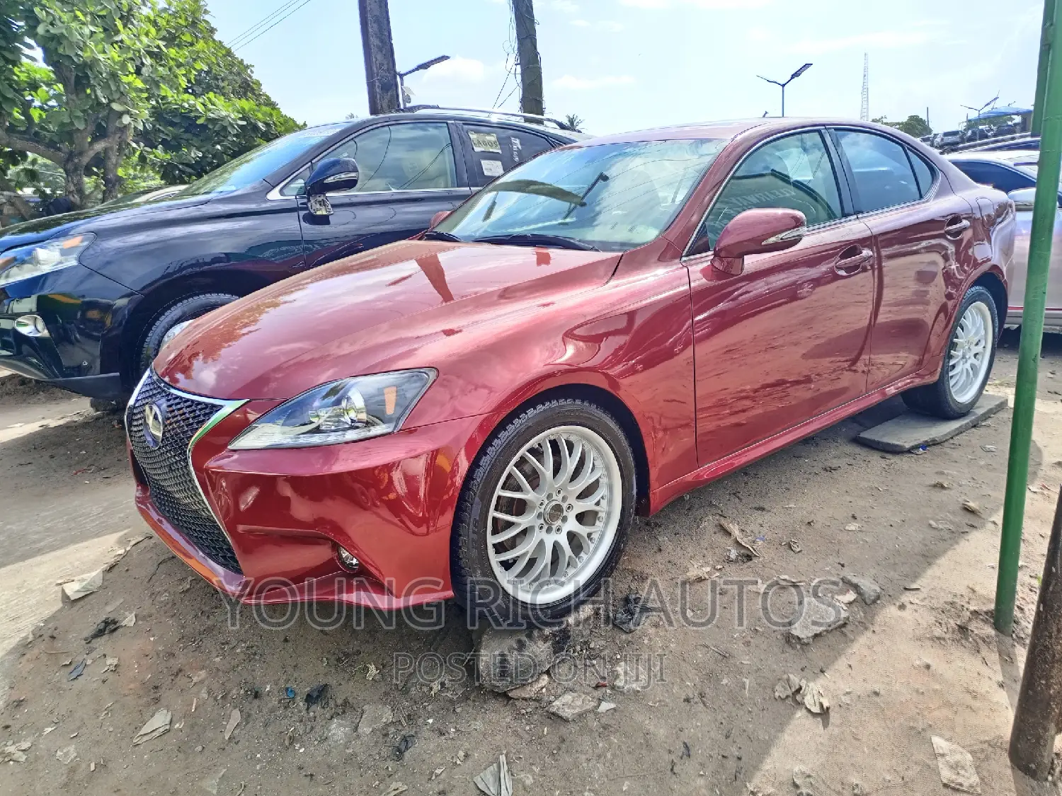 Lexus IS 2010 Red