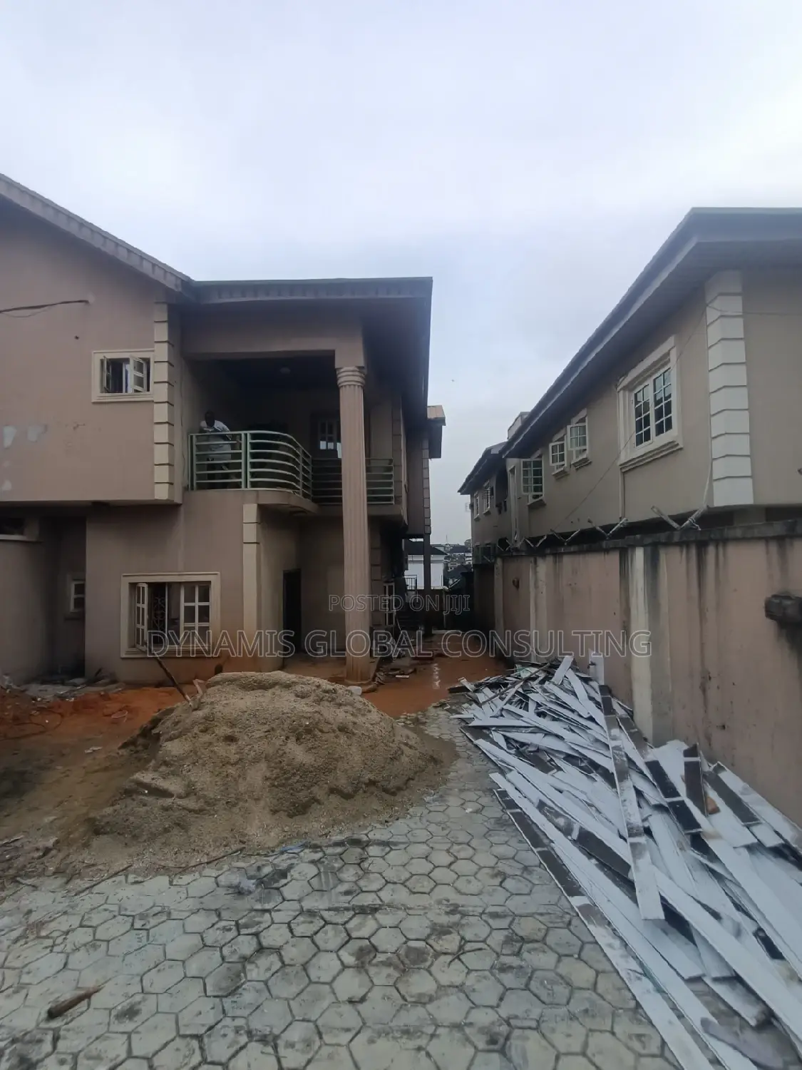 Furnished 5bdrm Duplex in Magodo Phase 2 for rent