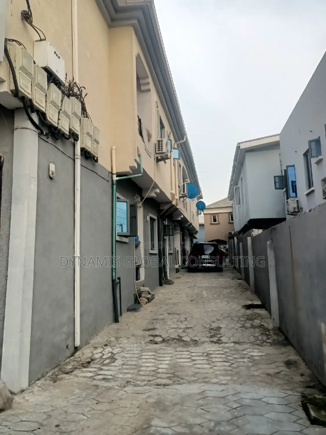 Furnished 3bdrm Block of Flats in Magodo Phase2 Gra for rent