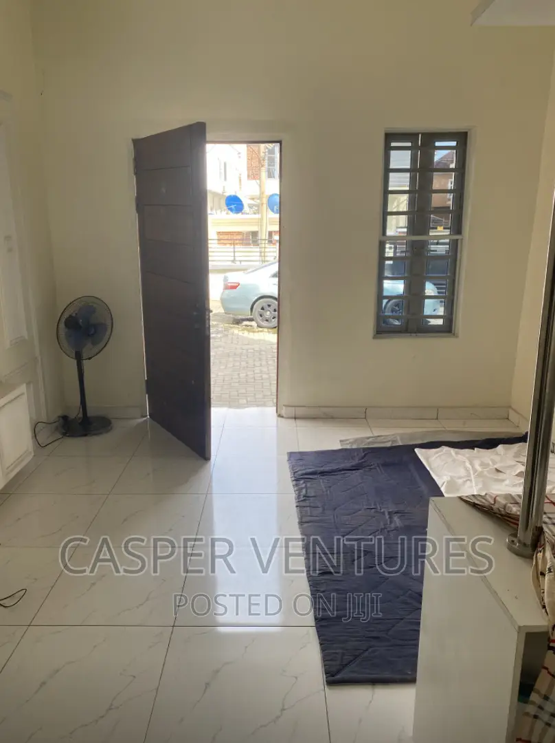Mini Flat in Bera, Chevron for rent