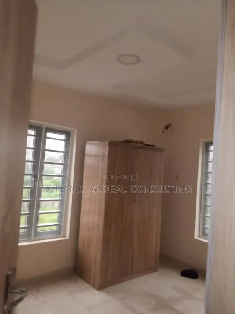 Furnished 4bdrm Duplex in Gateway Zone Estate for sale