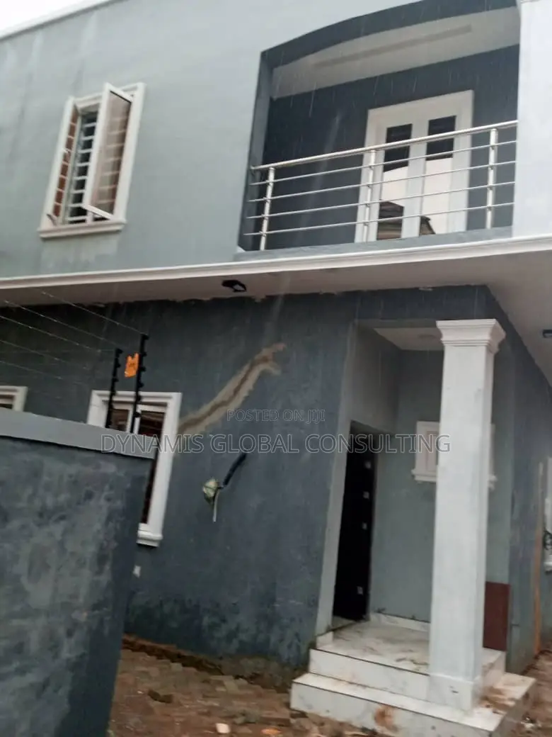 Furnished 4bdrm Duplex in Gateway Zone Estate for sale
