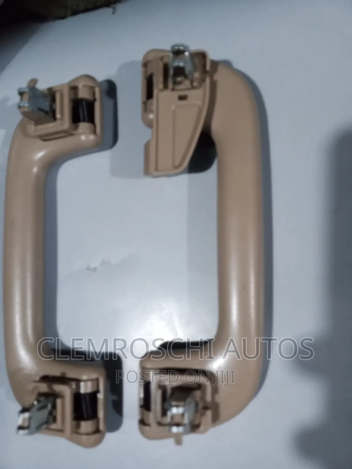 High Quality Certified Inner Roof Hanger Toyota Avensis 2013