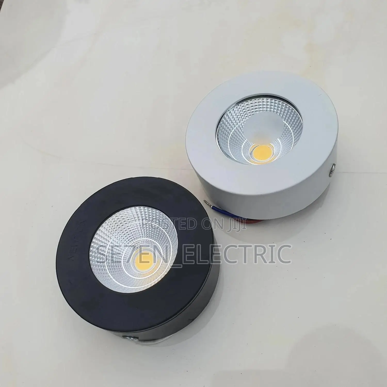 Ceiling Surface Mounting/ Parapet Light