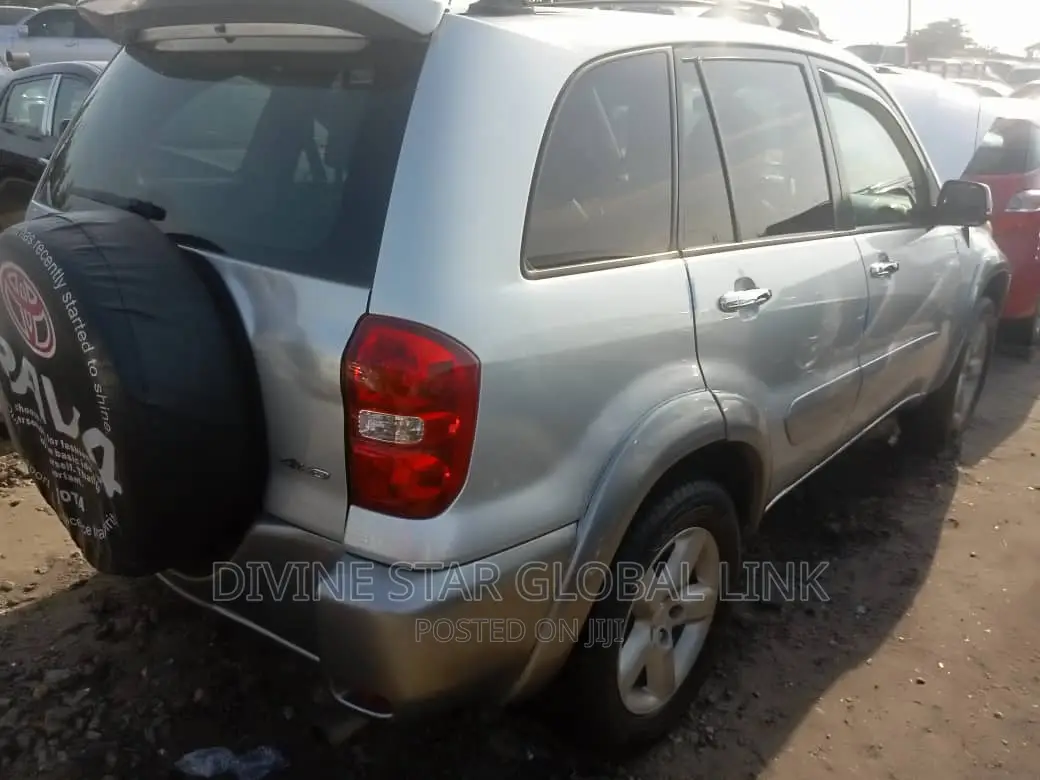 Toyota RAV4 Automatic 2003 Gray