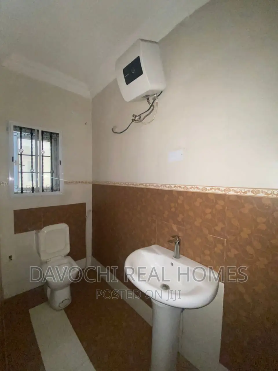 3bdrm Apartment in Chevron Drive, Lekki for rent