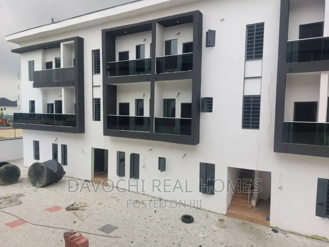 2bdrm Apartment in Immediately After, Lekki for sale